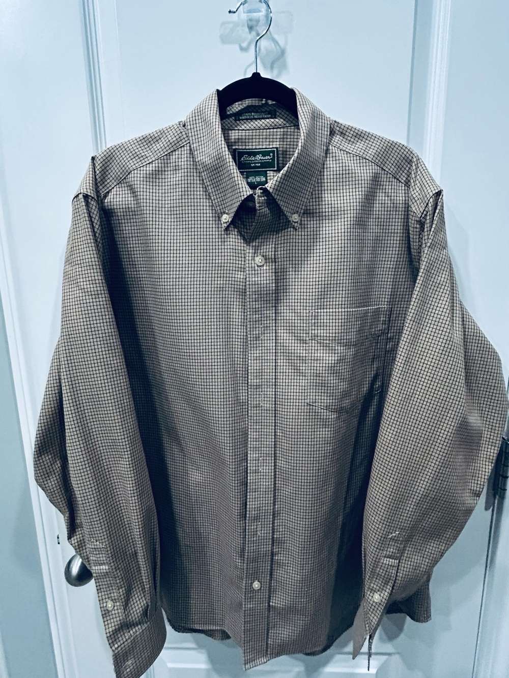Eddie Bauer Men’s Gray Micro-Check Button-Down Shirt